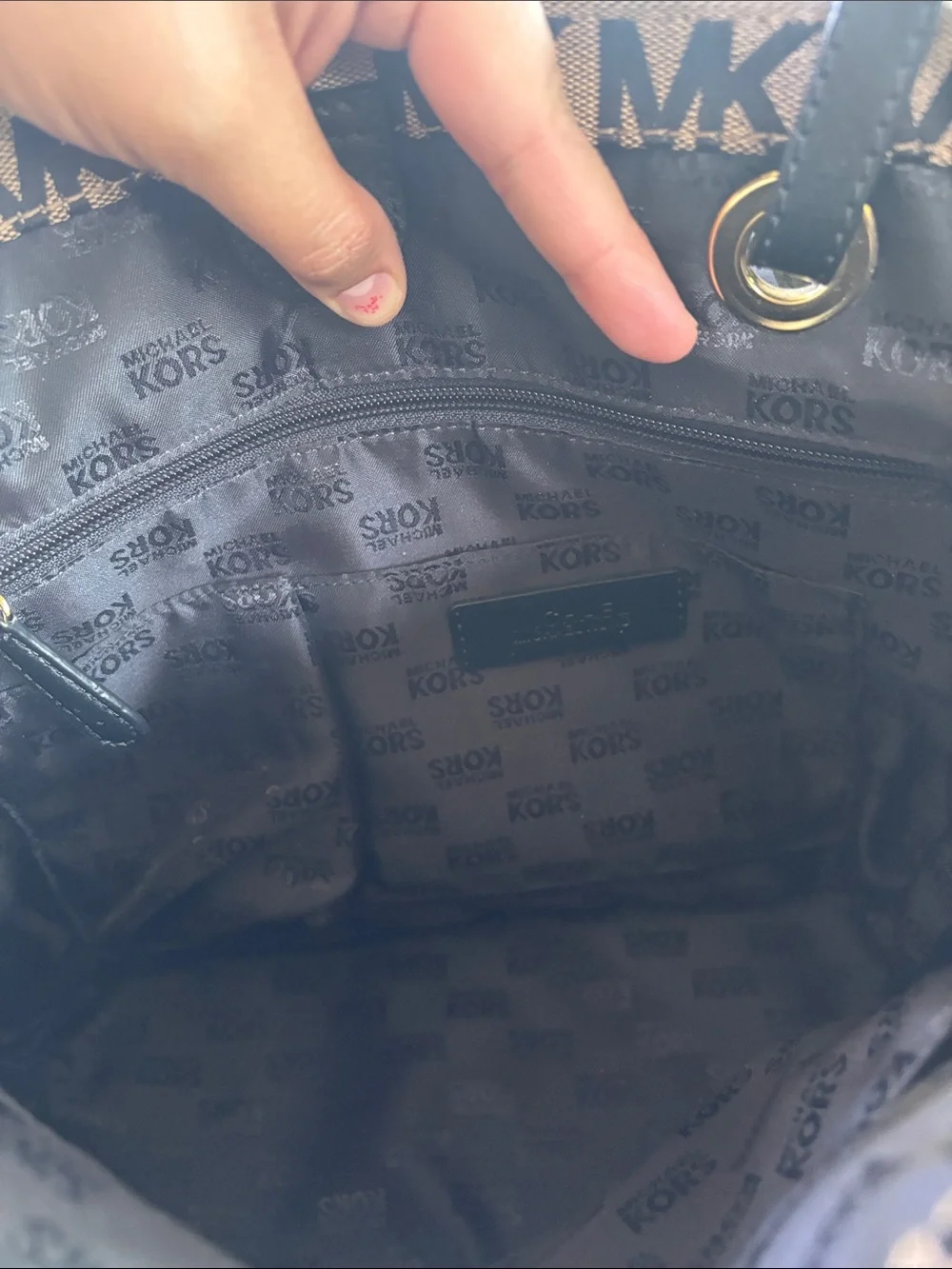 Michael Kors Black and Beige MK Logo Tote with Tassel Charm - Picture 11 of 13